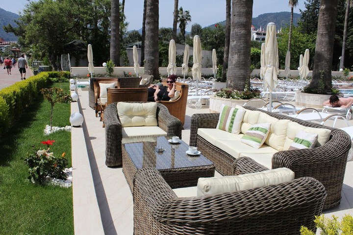 Terrace/Patio 11 of 66