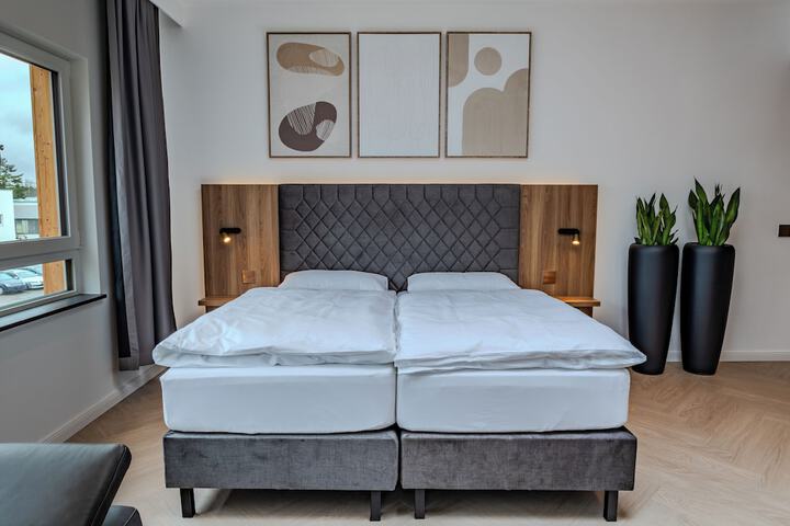 Room 27 of 70