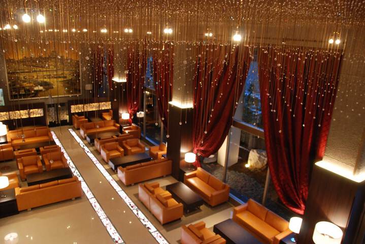 Lobby Photos