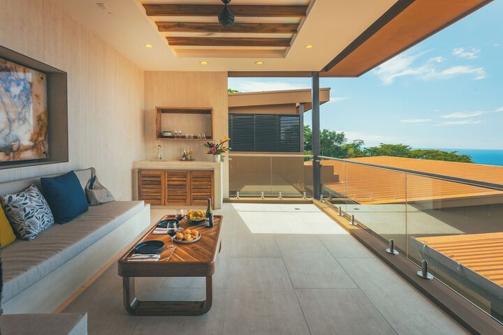 Terrace/Patio 36 of 122