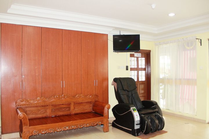 Hotel Interior 4 of 45