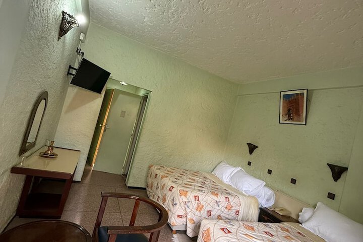 Room 11 of 61