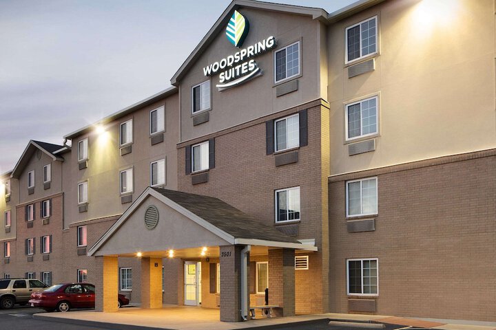 Hotel 52 of 59