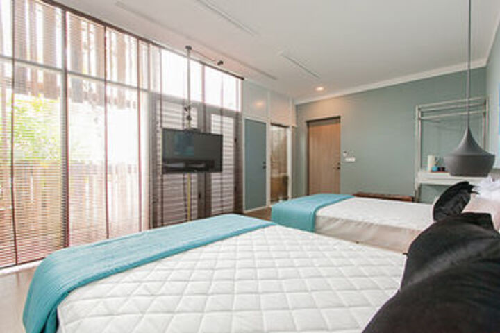 Room 17 of 45