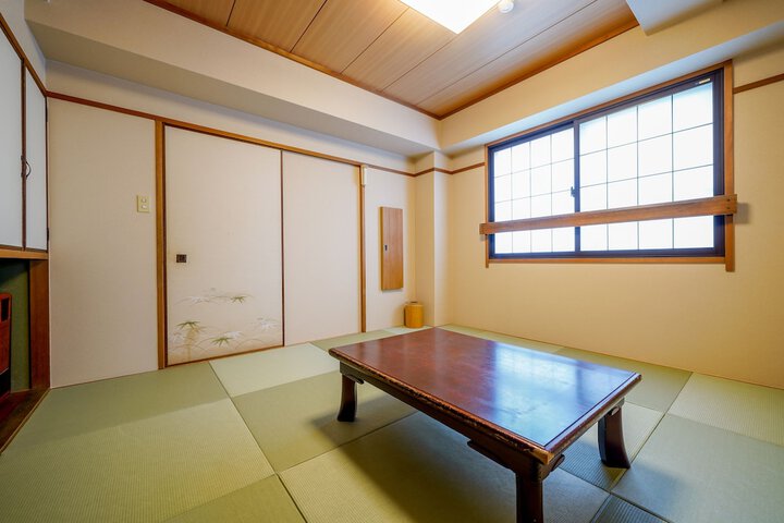 Room 7 of 22