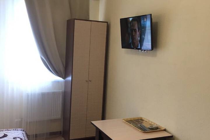 Room 35 of 47