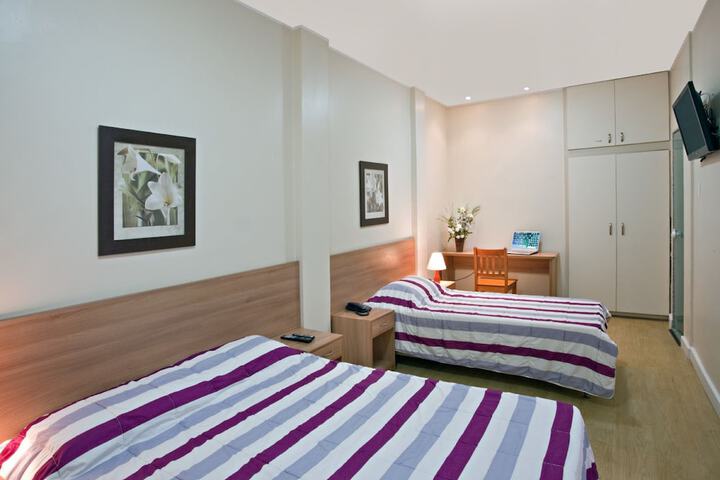 Room 5 of 24