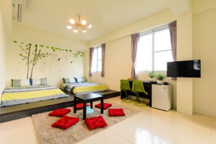 Room 26 of 43