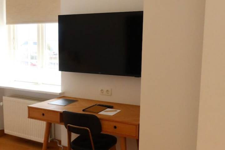 Room 10 of 73