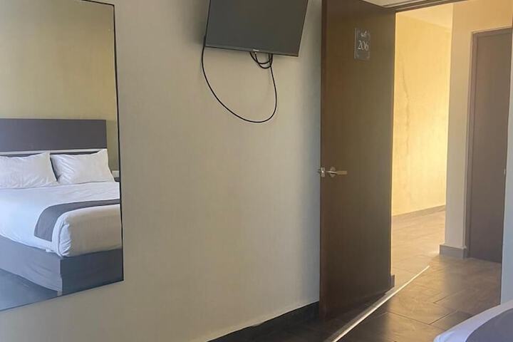 Room 16 of 31