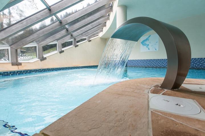 Hotel with Pool