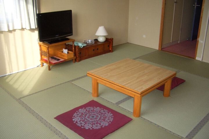 Room 9 of 41
