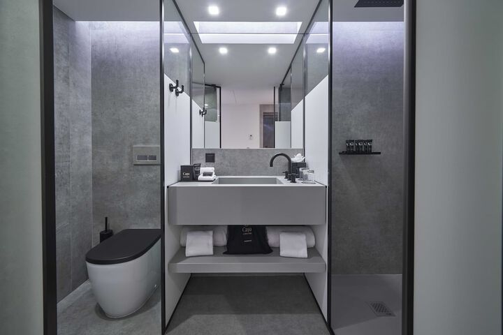 Room 21 of 40