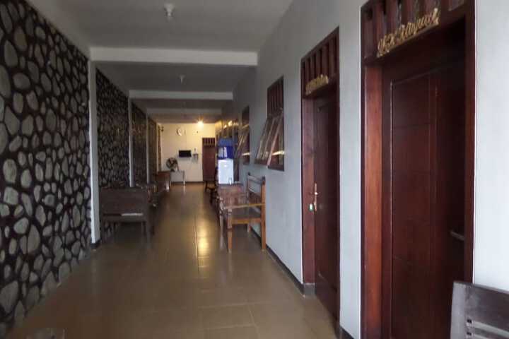 Ballroom/Hall 19 of 24