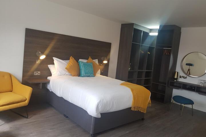 Room 20 of 35