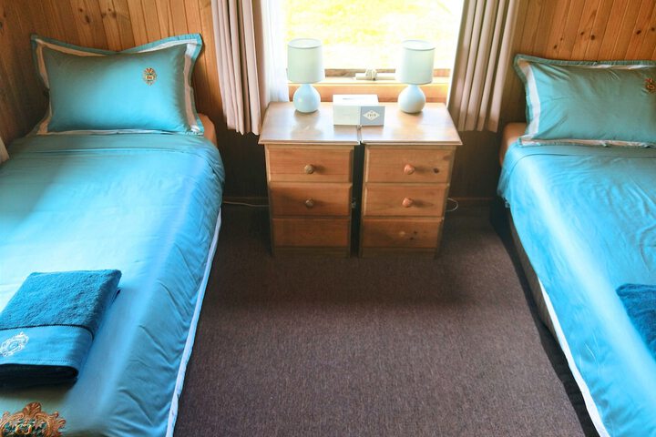 Room 5 of 62