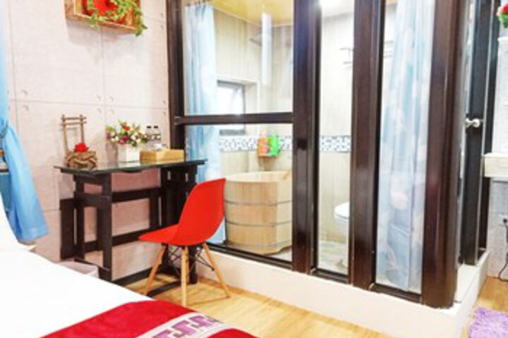 Room 46 of 78