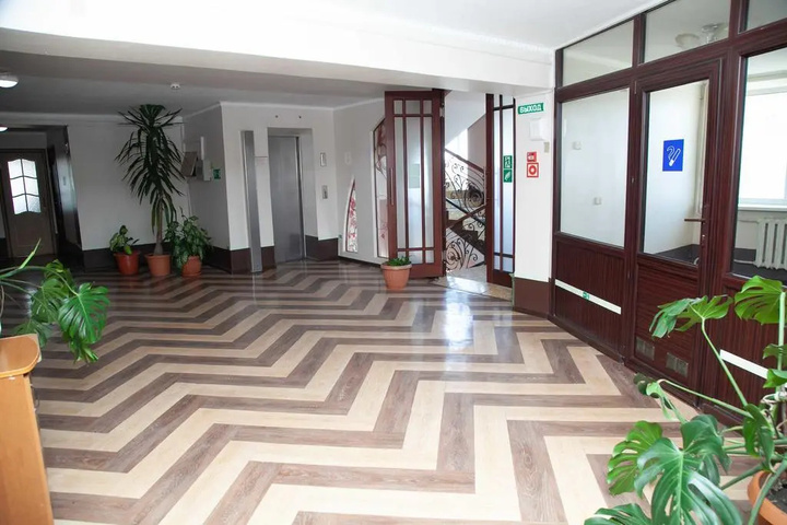 Room 3 of 24