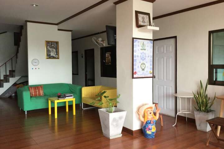 Room 26 of 59