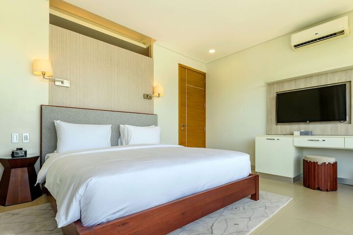 Room 32 of 120