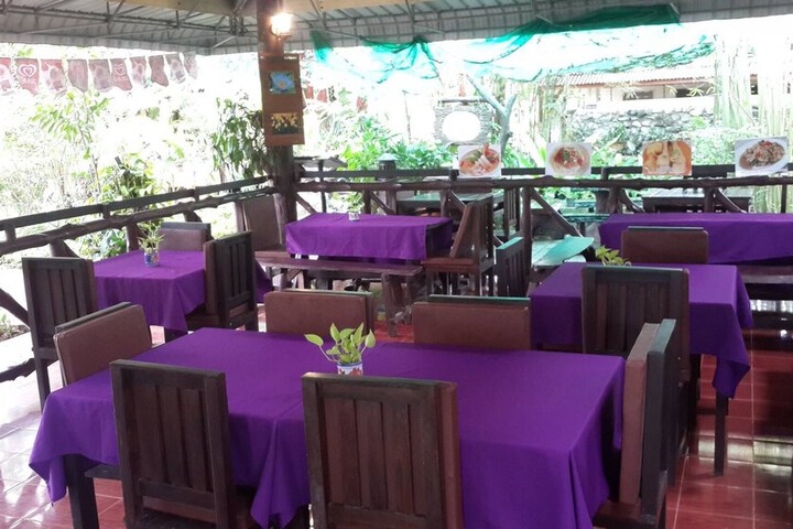 Dining Photos