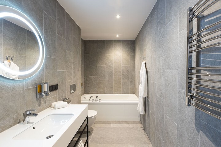Bath Interior