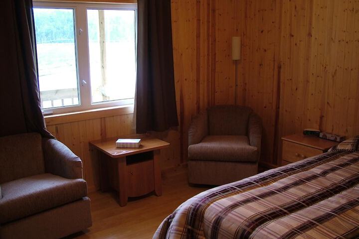 Room 3 of 19