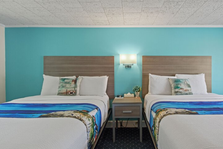 Room 8 of 37