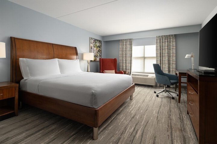 Room 10 of 90