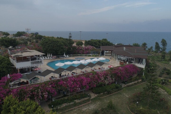 Hotel 67 of 71
