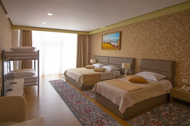 Room 7 of 23