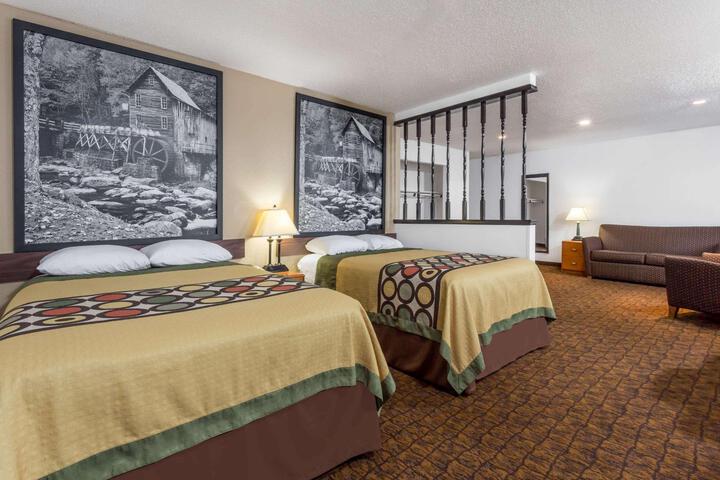 1 Double Bed Mobility Accessible (19 of 20)