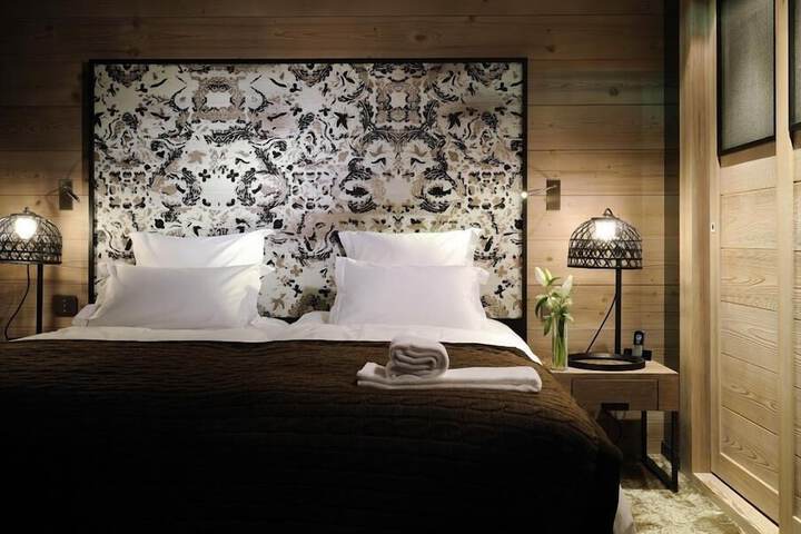 Room 40 of 186