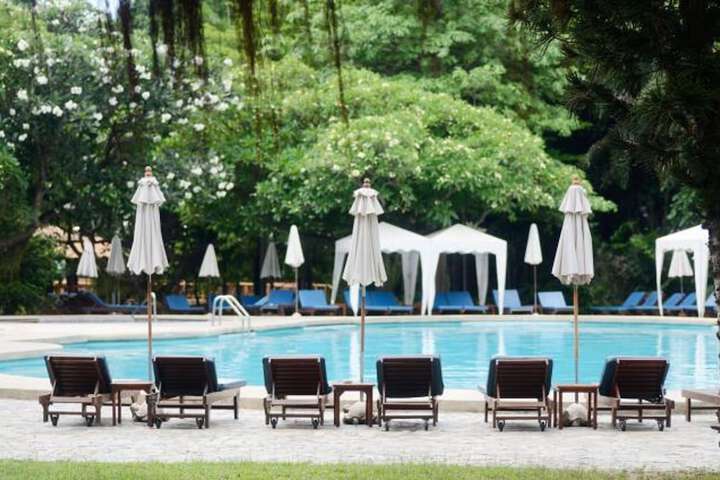 Pool 43 of 73