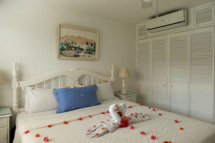 Room 20 of 37