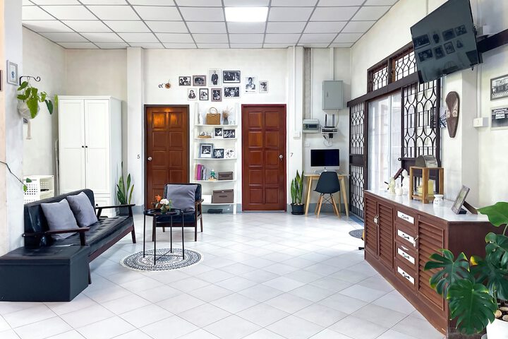 Room 47 of 64