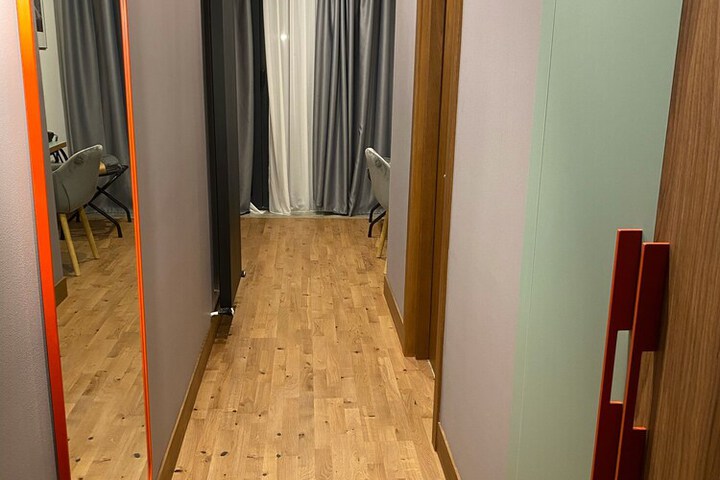 Room 31 of 147