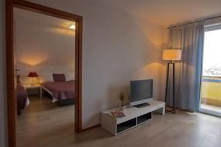 Room 14 of 18