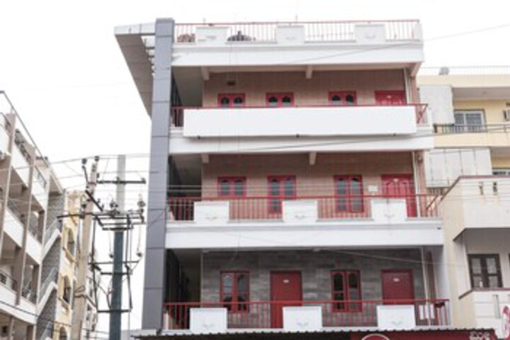 Hotel 7 of 41