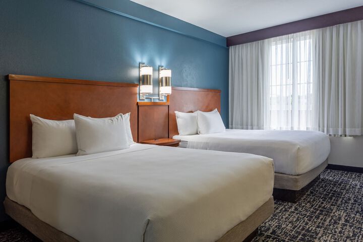 Quadruple Queen Size Bed (7 of 8)