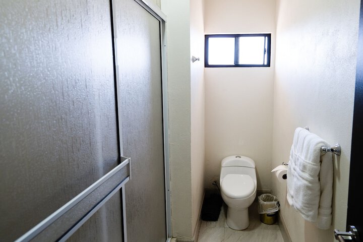 Room 116 of 211