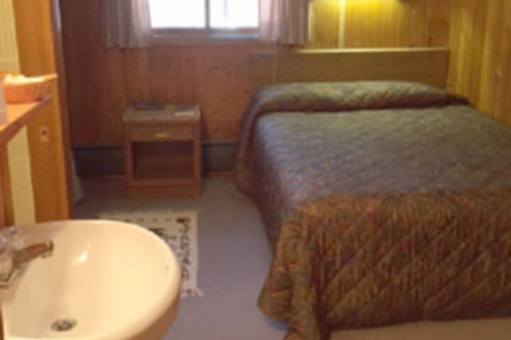 Room 67 of 182