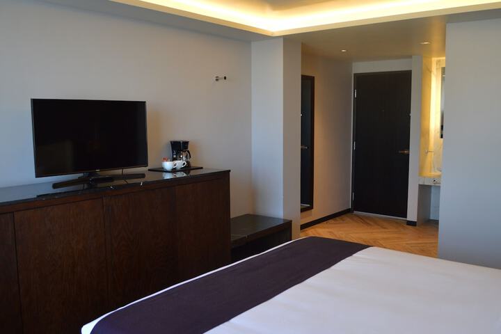 Room 16 of 91