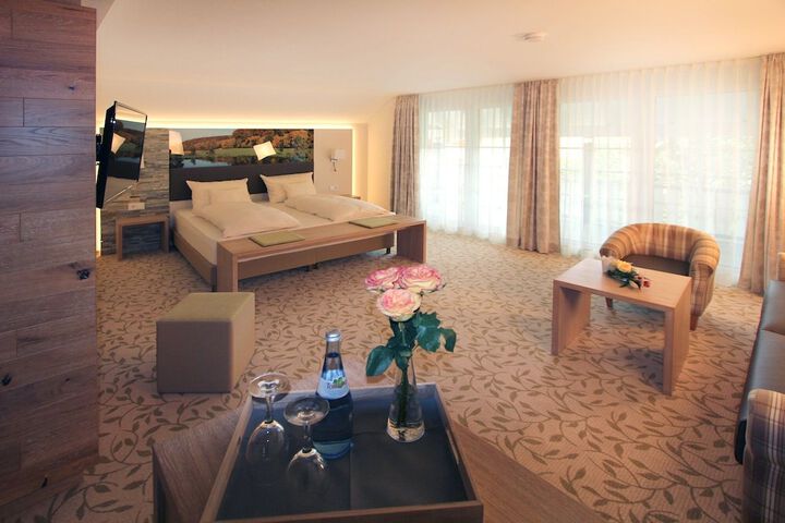 Room 9 of 26