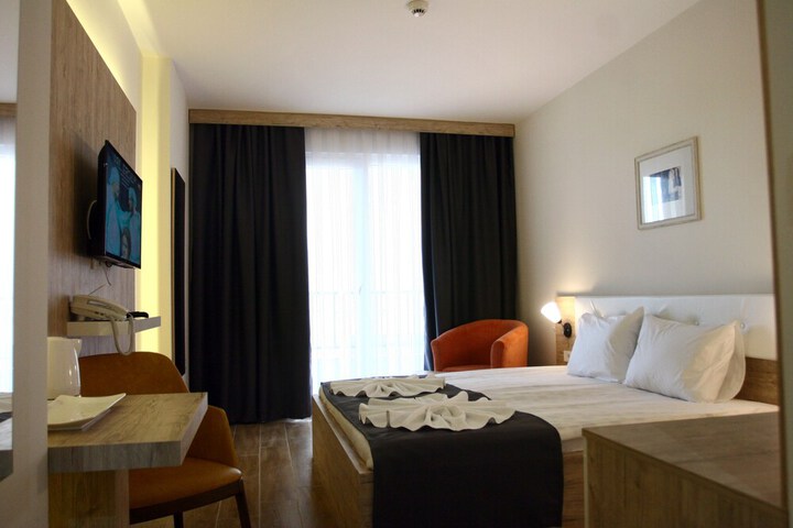 Room 17 of 74