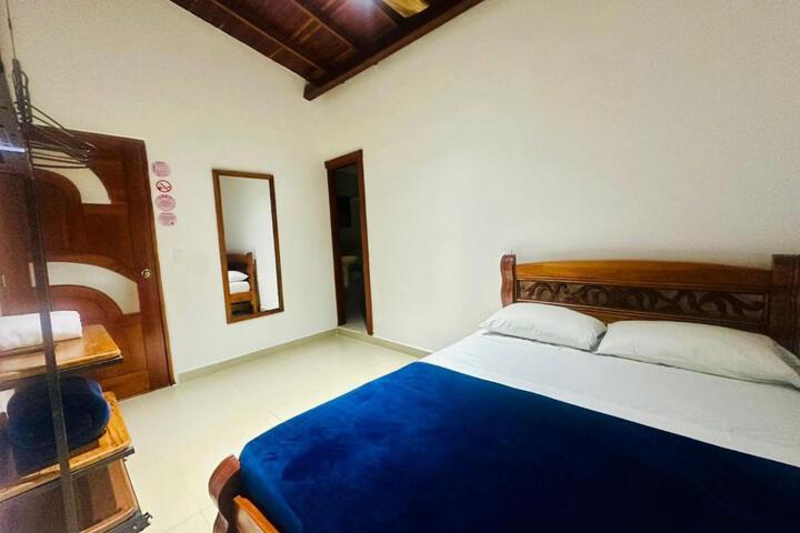Hotel Jardin de Rosas