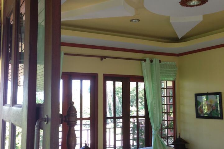 Room 15 of 54