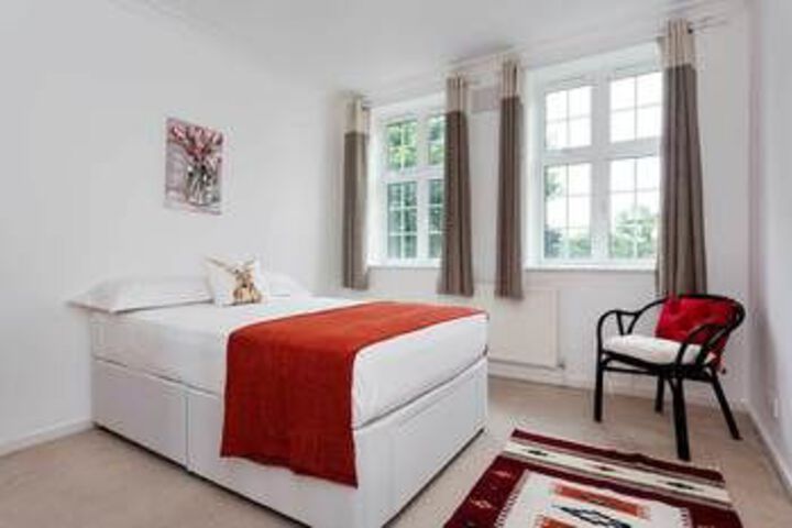 Room 5 of 21