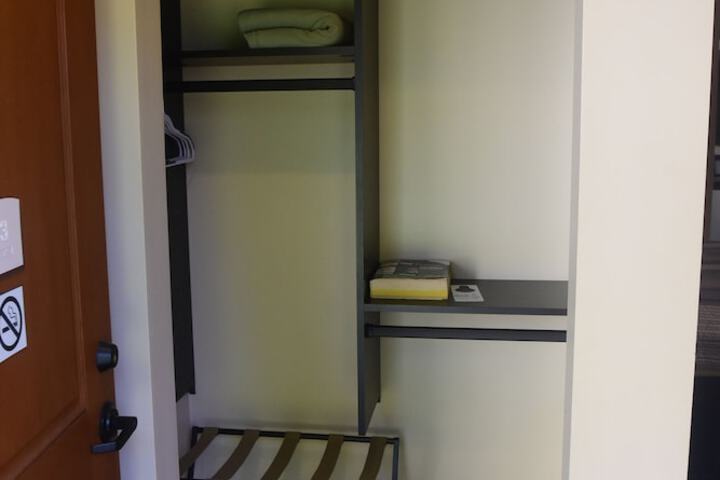 Room 21 of 50