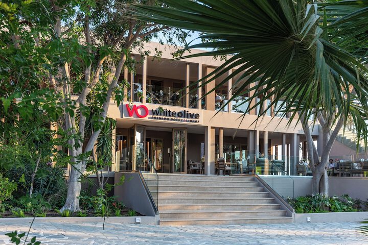 Hotel 60 of 80